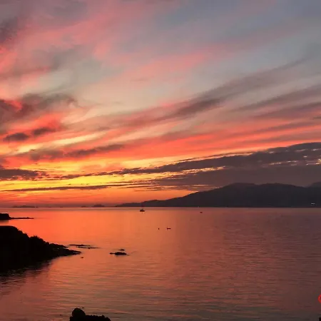 Un Balcon Sur La Mer: Beachfront Duplex With Direct Access * Porticcio (Corsica)