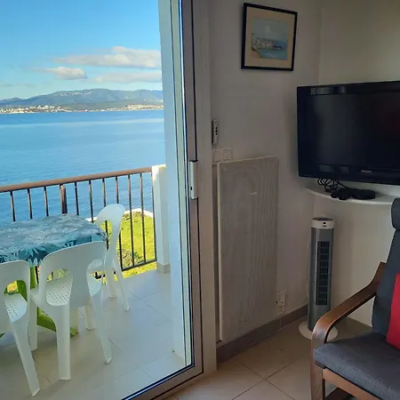 Un Balcon Sur La Mer: Beachfront Duplex With Direct Access Apartment