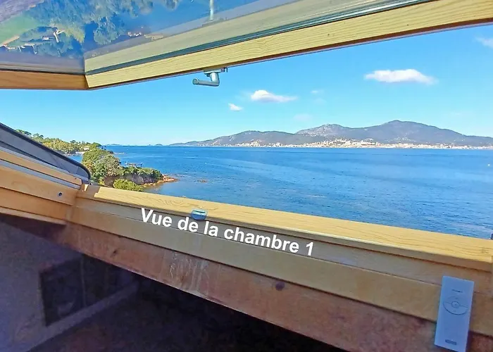 Un Balcon Sur La - Duplex 60 M2 - A L'etage - Pieds Dans L'eau - Acces Sans Route A Traverser Lägenhet