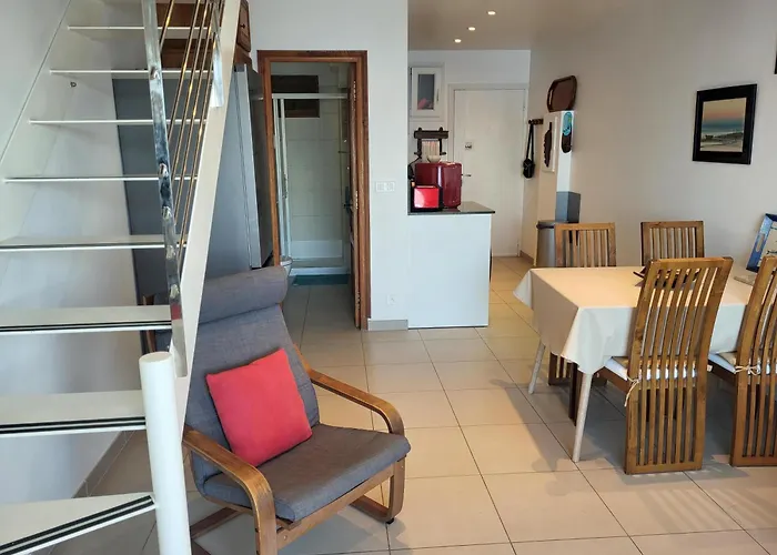 Un Balcon Sur La - Duplex 60 M2 - A L'etage - Pieds Dans L'eau - Acces Sans Route A Traverser