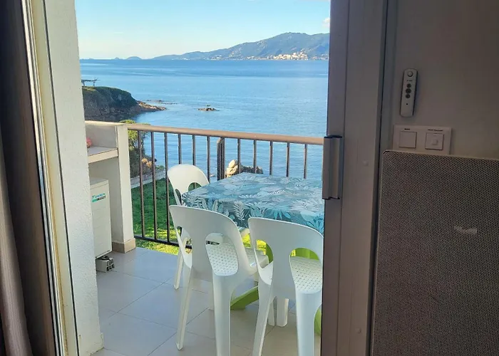 Un Balcon Sur La - Duplex 60 M2 - A L'etage - Pieds Dans L'eau - Acces Sans Route A Traverser * Porticcio (Corsica)